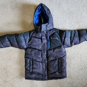 NWT Boys Snow Puffer Jacket Size 8 (small)